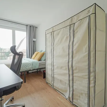 Modern, Parking, Downtown, 20 Minutes From Paris Apartmán Argenteuil
